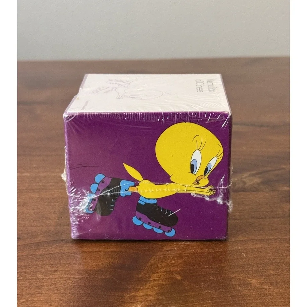 NOS Vintage 1993 Looney Tunes Tweety Bird Skating Happy Post It Notes Holder